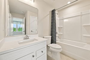  Photo 48