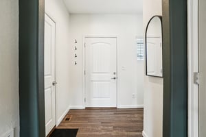 Prairie Dr-S1303-006.jpg