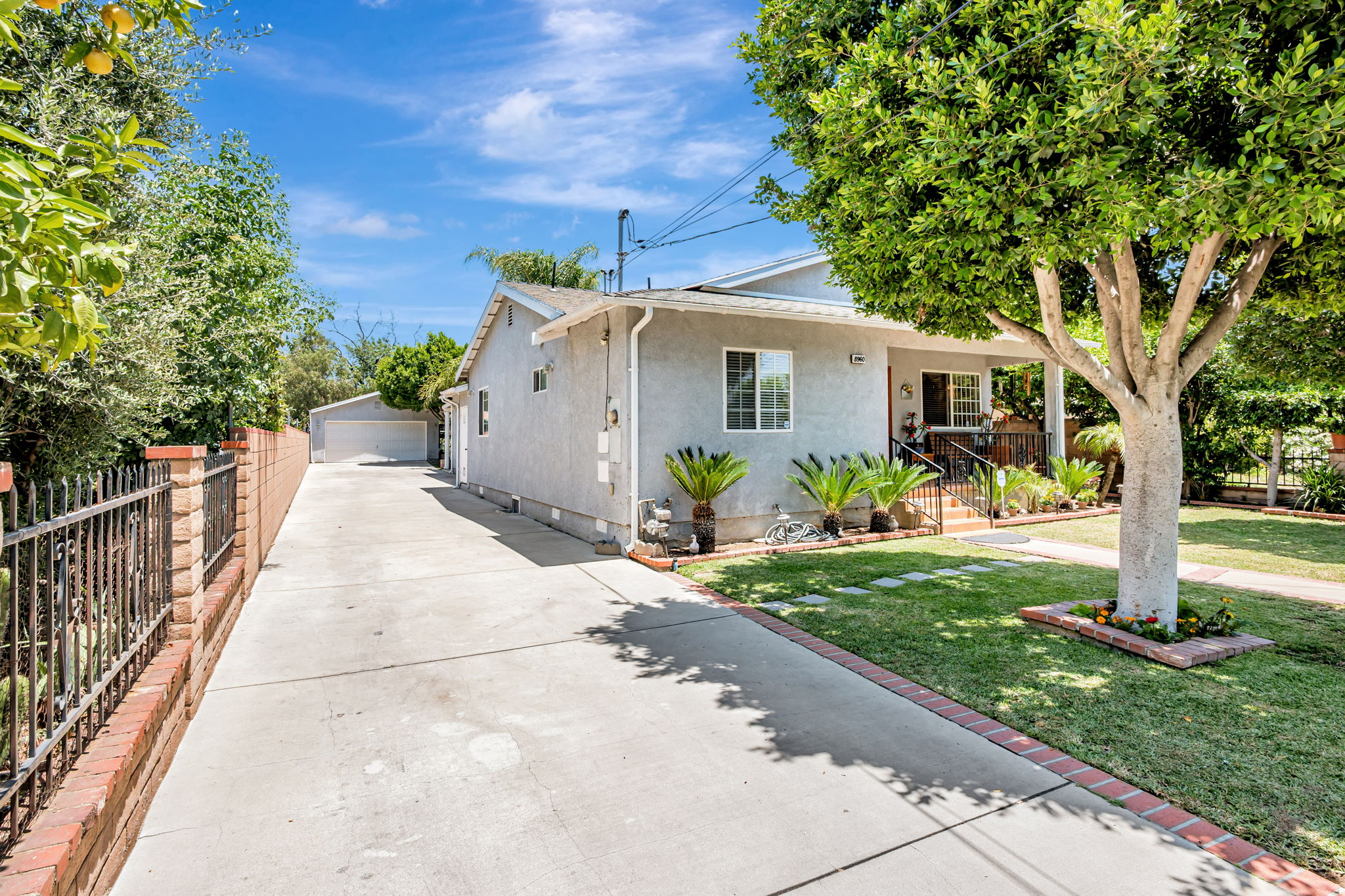 004_8960 Telfair Ave  Los 