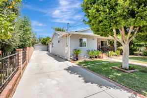 004_8960 Telfair Ave  Los 