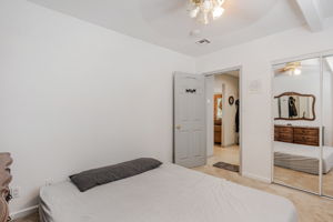 024_8960 Telfair Ave  Los 