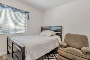 025_8960 Telfair Ave  Los 