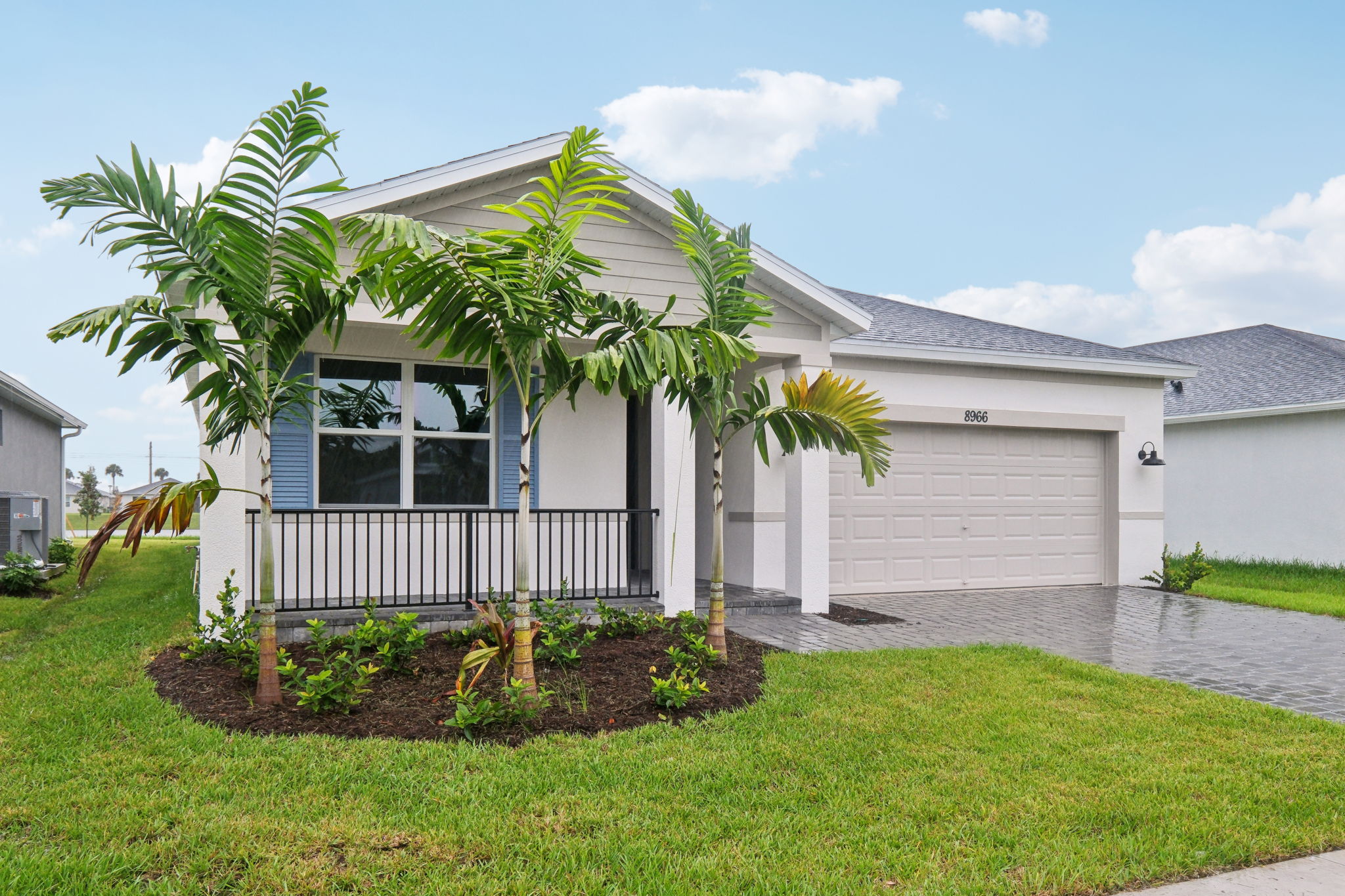 South Florida - Azalea - 8966 Dahlia Circle, Port St. Lucie, FL 34986 - 003