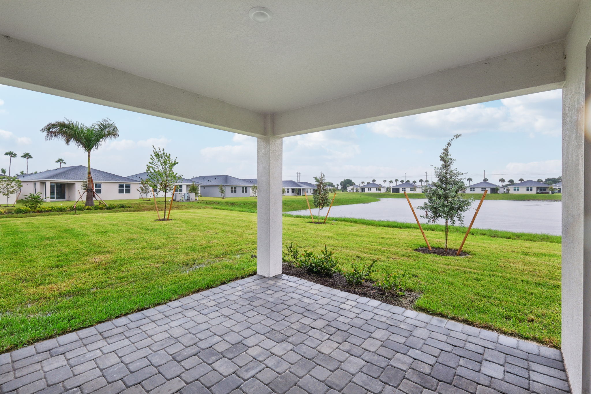 South Florida - Azalea - 8966 Dahlia Circle, Port St. Lucie, FL 34986 - 025