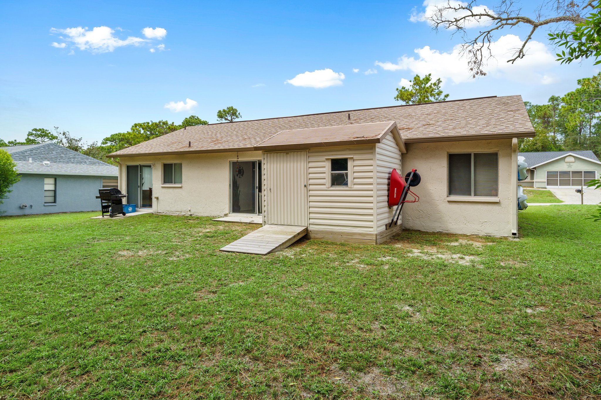8966 Hernando Way, Spring Hill, FL 34613, USA Photo 27