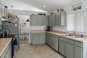 8966 Hernando Way, Spring Hill, FL 34613, USA Photo 10