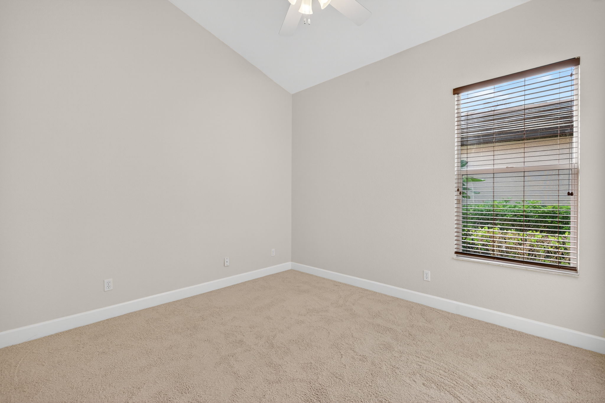 Guest Bedroom 1 - 1 of 2