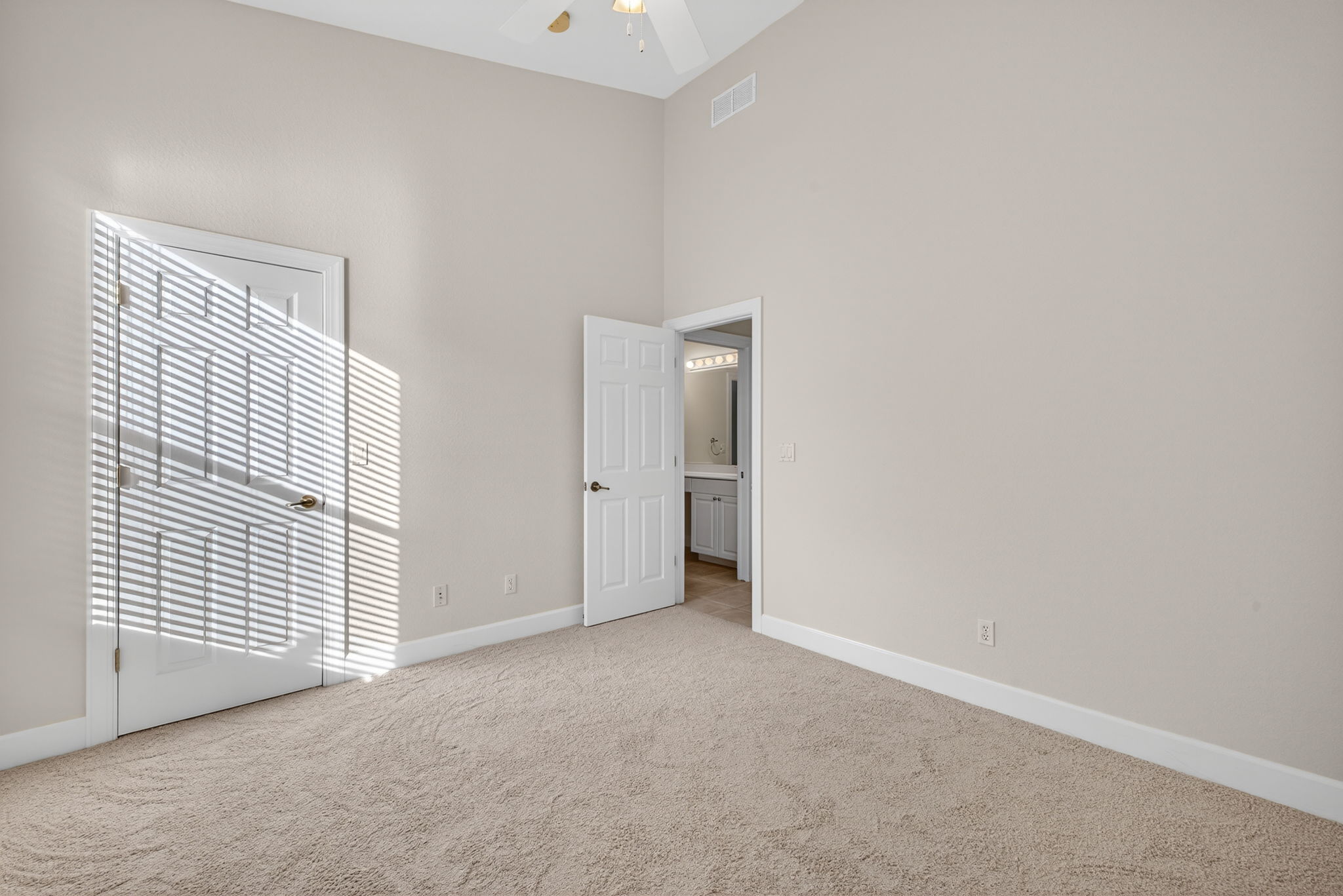 Guest Bedroom 1 - 2 of 2