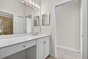 Guest Bathroom 1 of 2