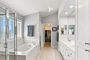 034_F8_897 Windsor Hills Cir
