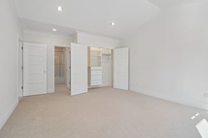 NE 10th St-S0909-039.jpg