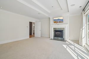 NE 10th St-S0909-075.jpg