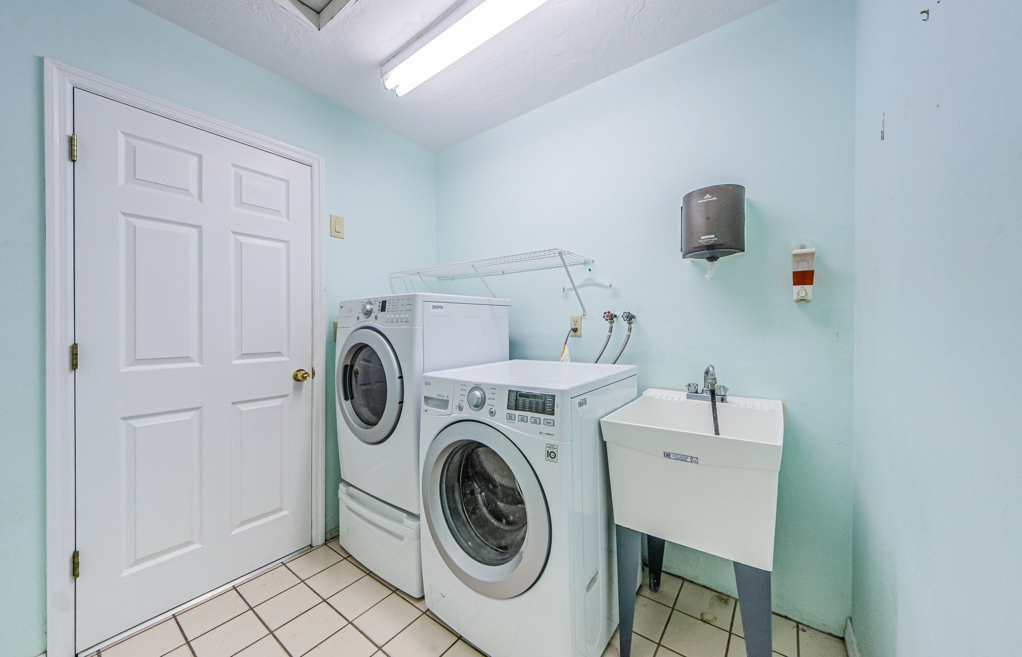 Laundry Room 1