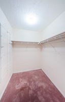 Master Closet 1b