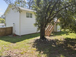  Photo 40