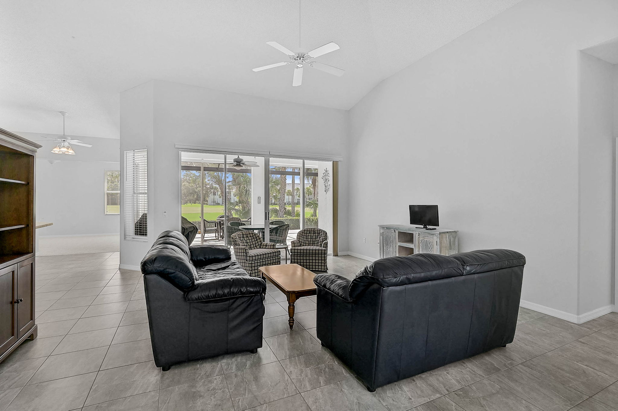 8979 Grey Oaks Ave-9
