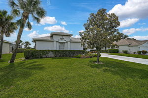 8979 Grey Oaks Ave-4