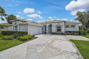 8979 Grey Oaks Ave-5