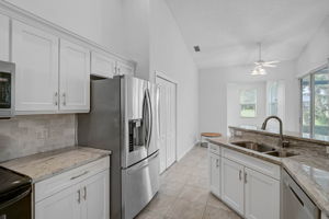 8979 Grey Oaks Ave-16