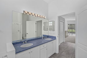 8979 Grey Oaks Ave-30