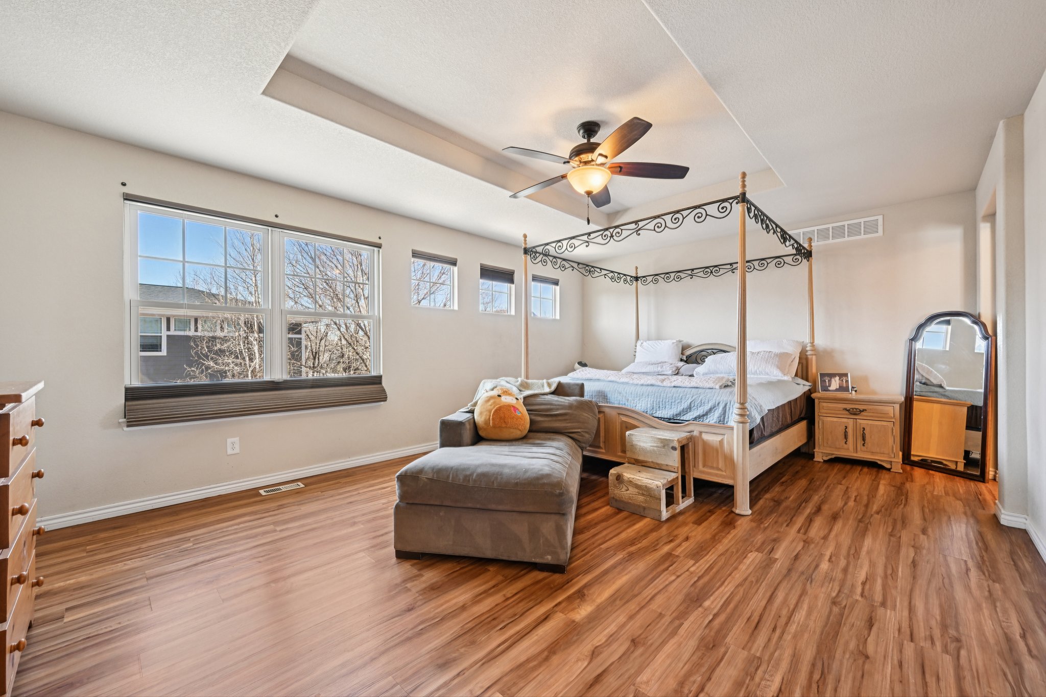 Jarvis Dr-S0503-033.jpg