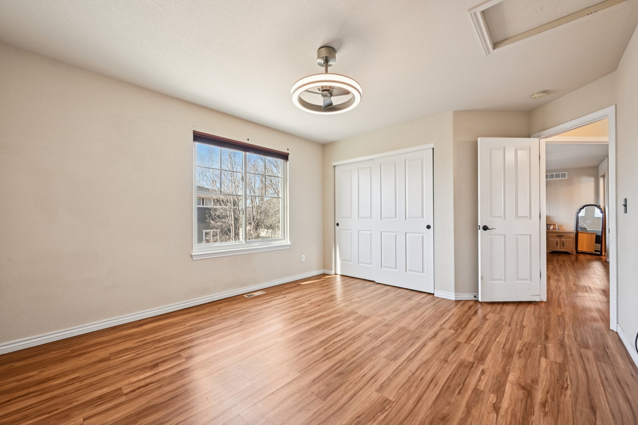 Jarvis Dr-S0503-042.jpg