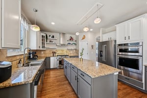 Jarvis Dr-S0503-025.jpg