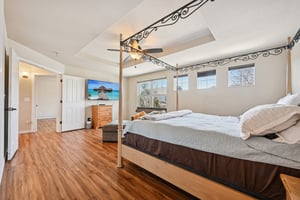 Jarvis Dr-S0503-035.jpg