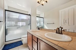 Jarvis Dr-S0503-044.jpg