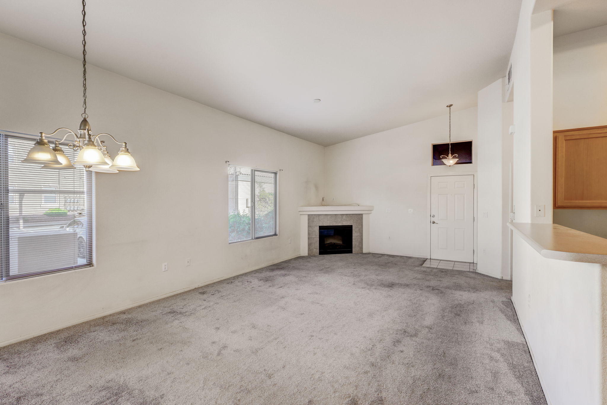 S Durango Dr 1002-004