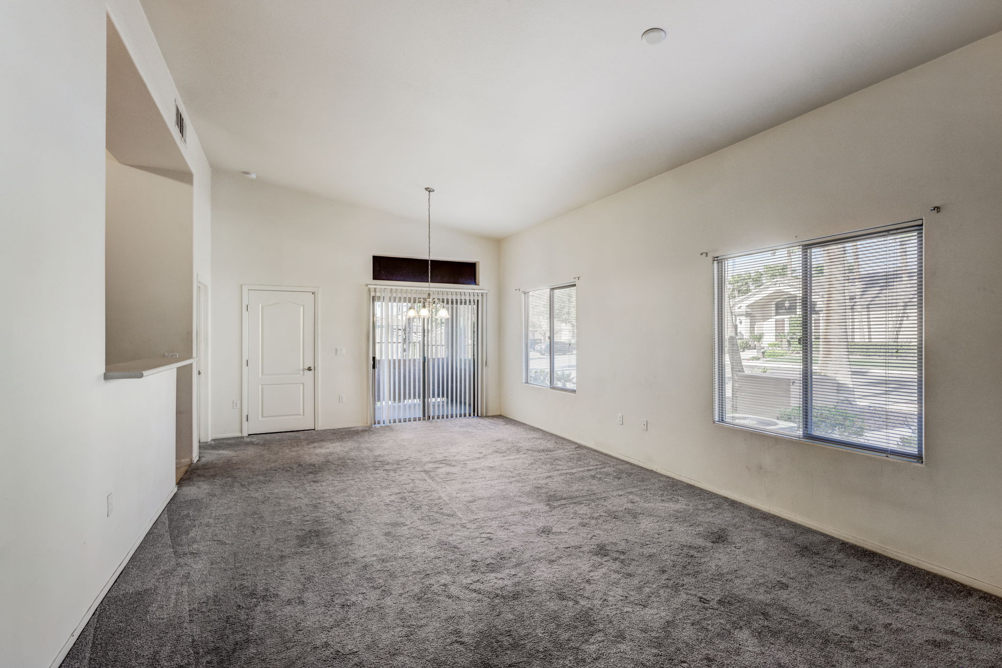 S Durango Dr 1002-005