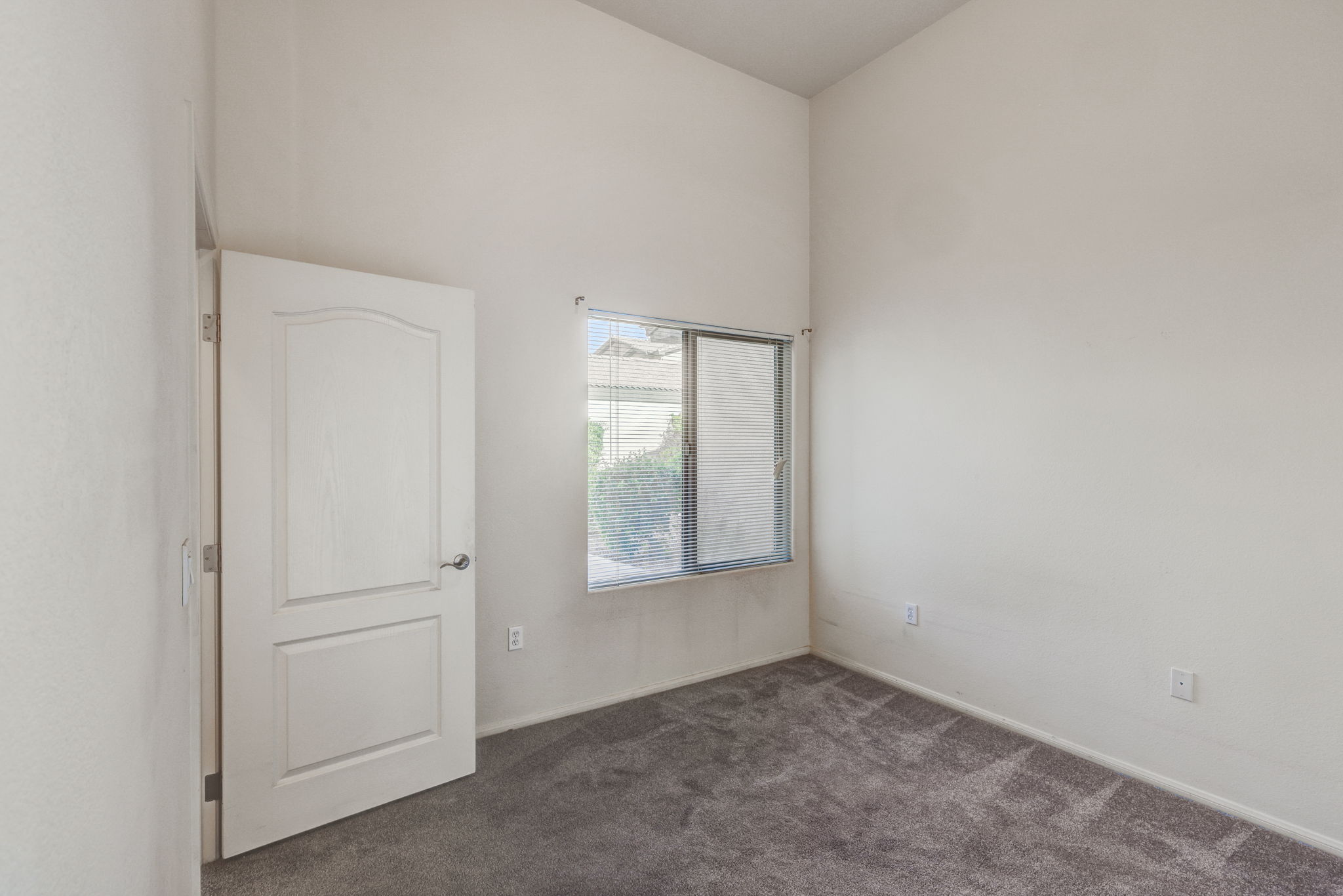 S Durango Dr 1002-018