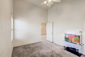 S Durango Dr 1002-011