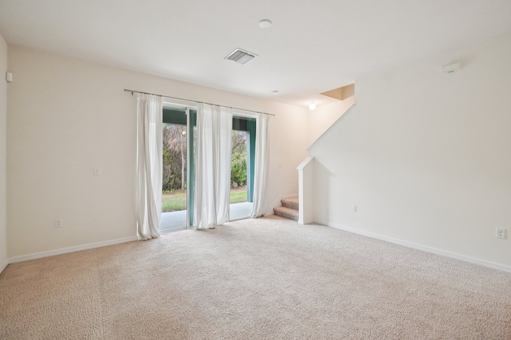 Indigo Trl Lp-S0804-012.jpg