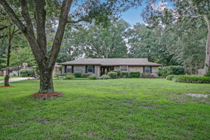 Welcome to 8989 Barco Lane