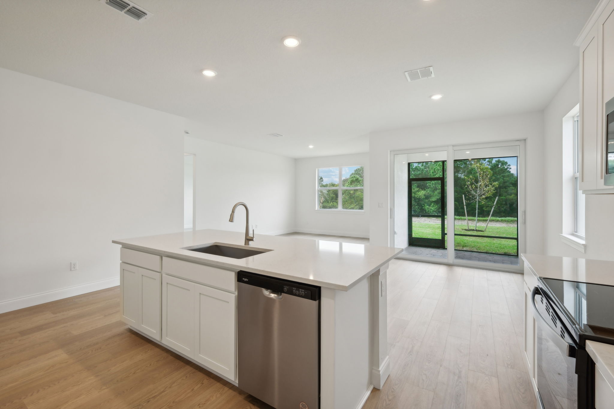 South Florida- Azalea- 8989 Dahlia Circle - Lot 87-012