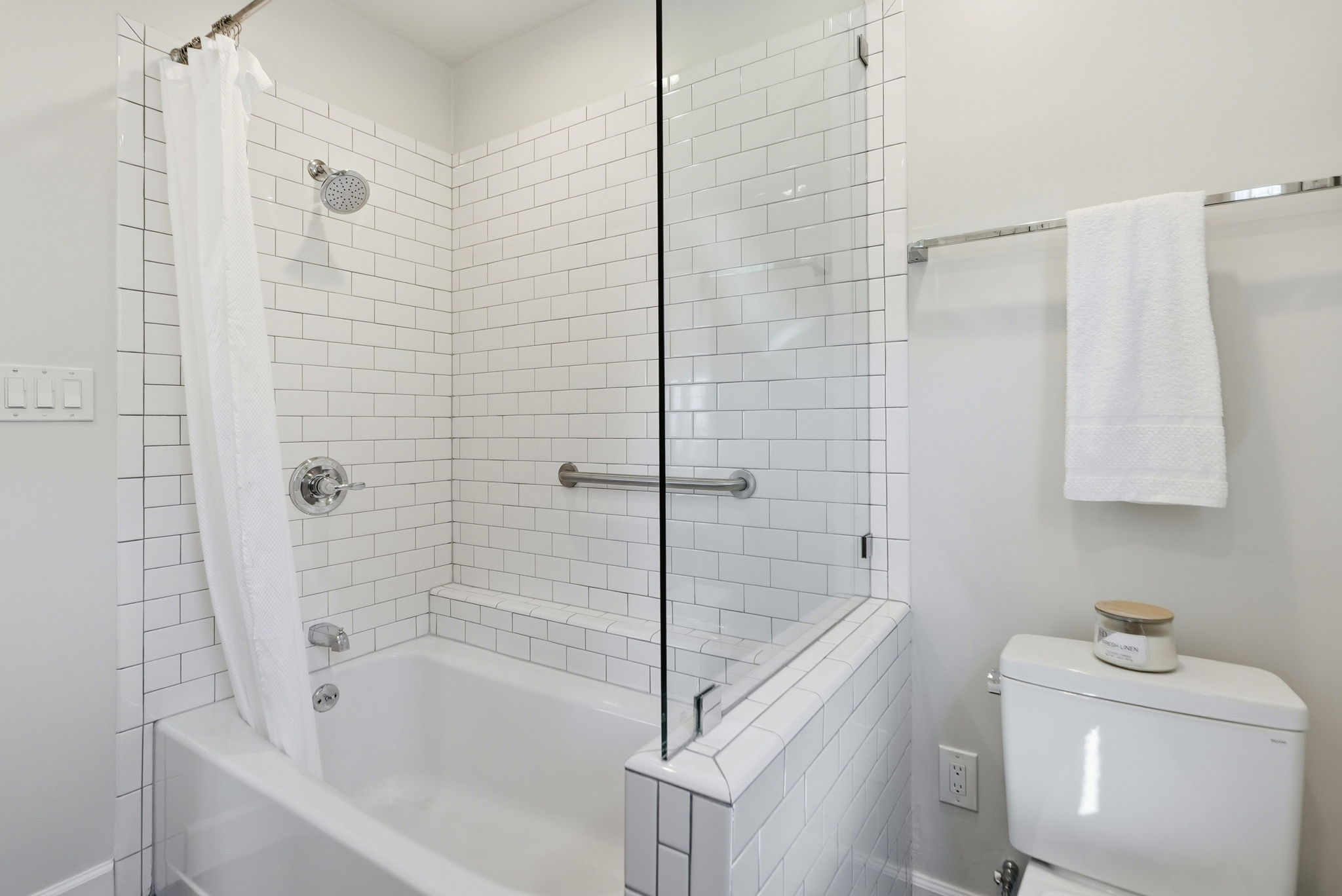 047_F8_899 Arlington Ave