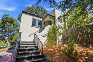 004_F8_899 Arlington Ave