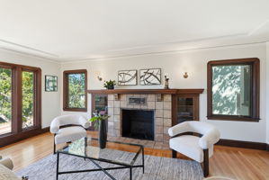 011_F8_899 Arlington Ave