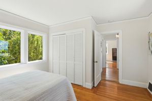 041_F8_899 Arlington Ave