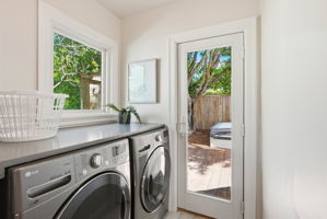 049_F8_899 Arlington Ave