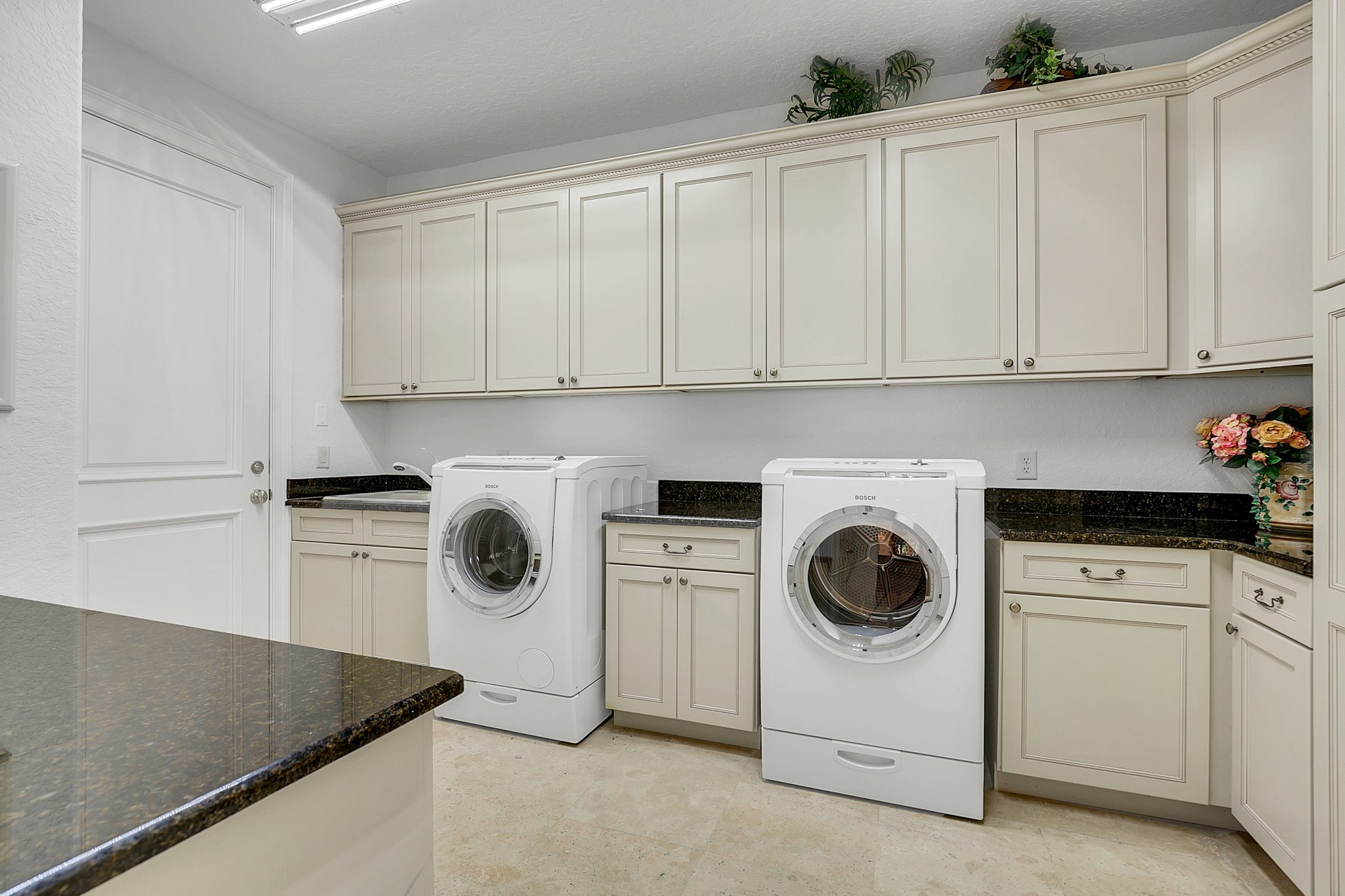 8998 Hubbard Pl, Orlando, FL 32819, USA Photo 55