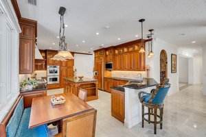 8998 Hubbard Pl, Orlando, FL 32819, USA Photo 21
