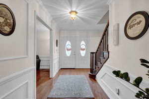 Crown molding and char railing