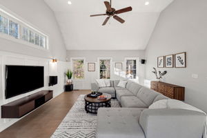 8B Louis Dr, Brookline, NH 03033, USA Photo 86