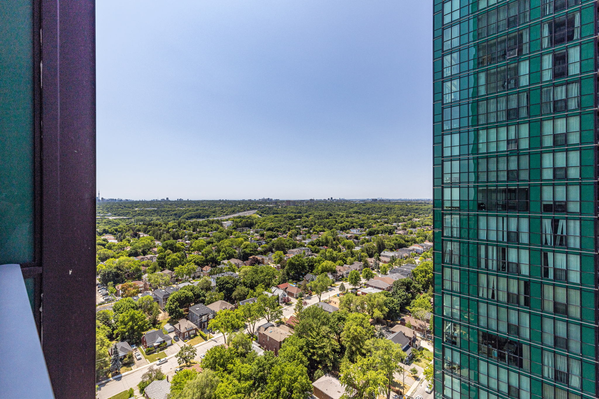 Toronto property showcase — delivered property photograph 23