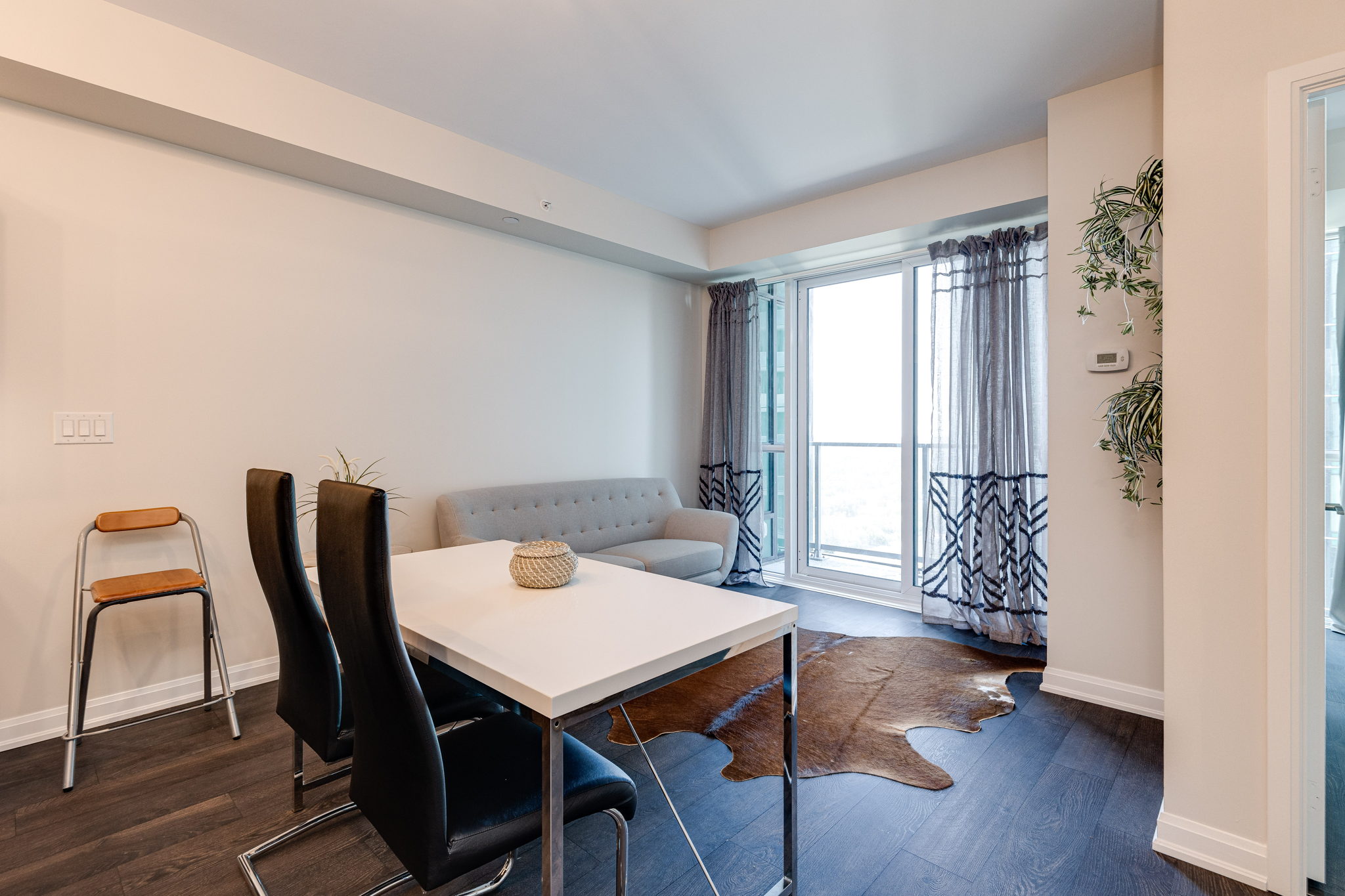 Toronto property showcase — delivered property photograph 10