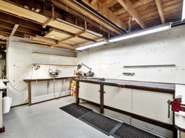 9 Brewster Ln Hanover MA-12