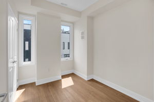  Photo 34