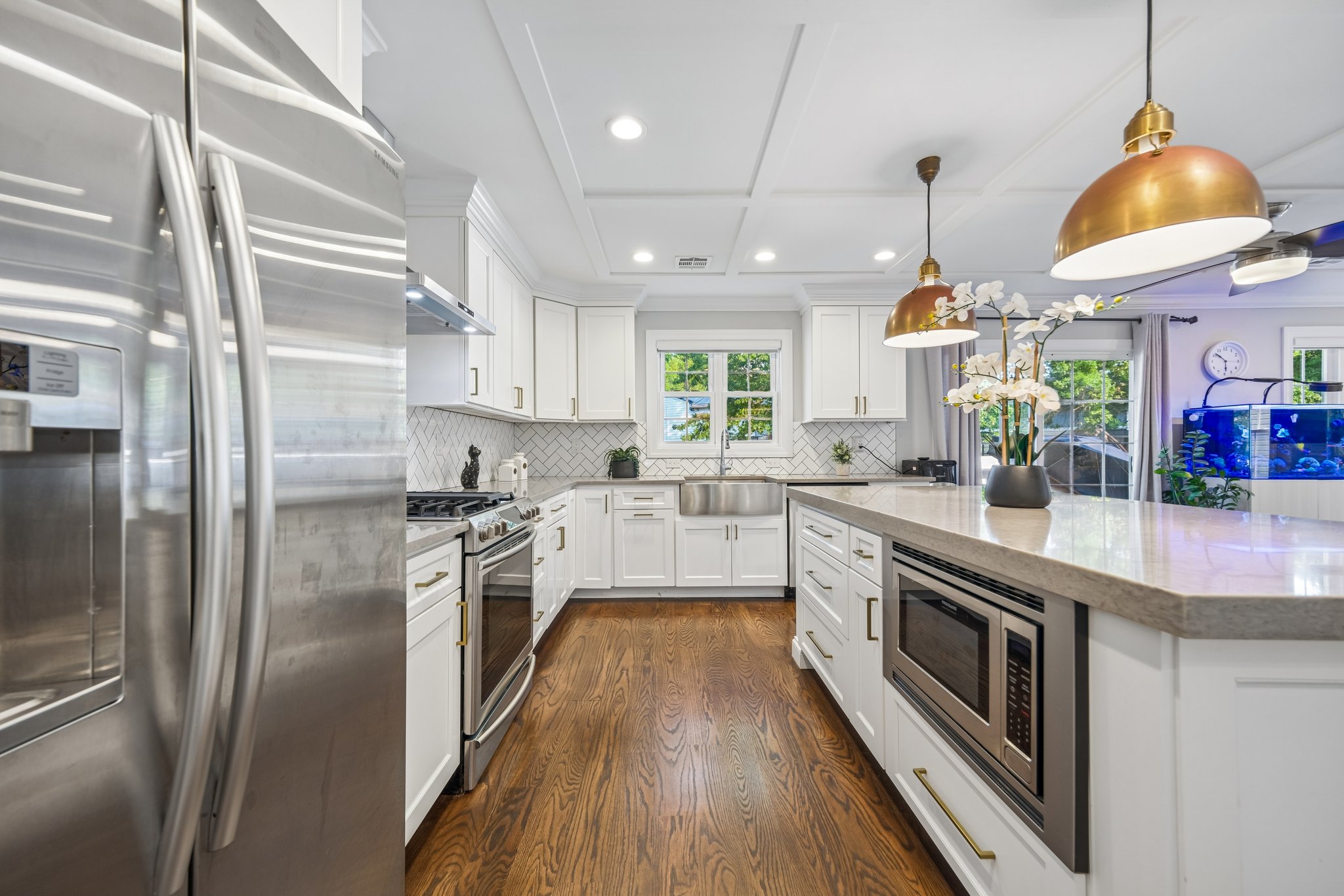Pendant and Recessed Lights